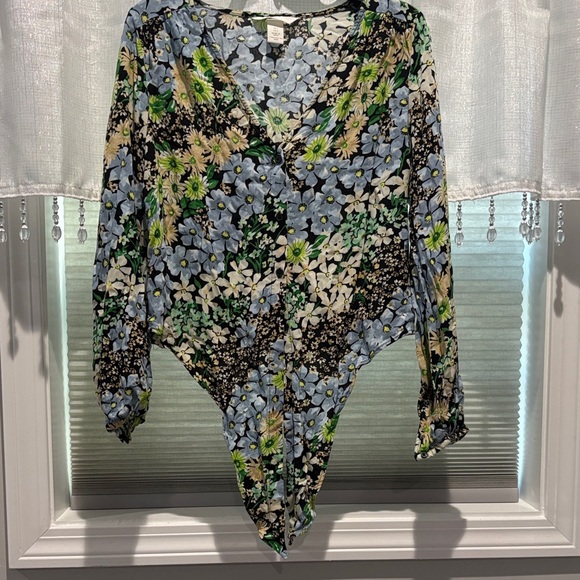 Floral V-Neck Bodysuit - Blue and Green - Picture 1 of 2